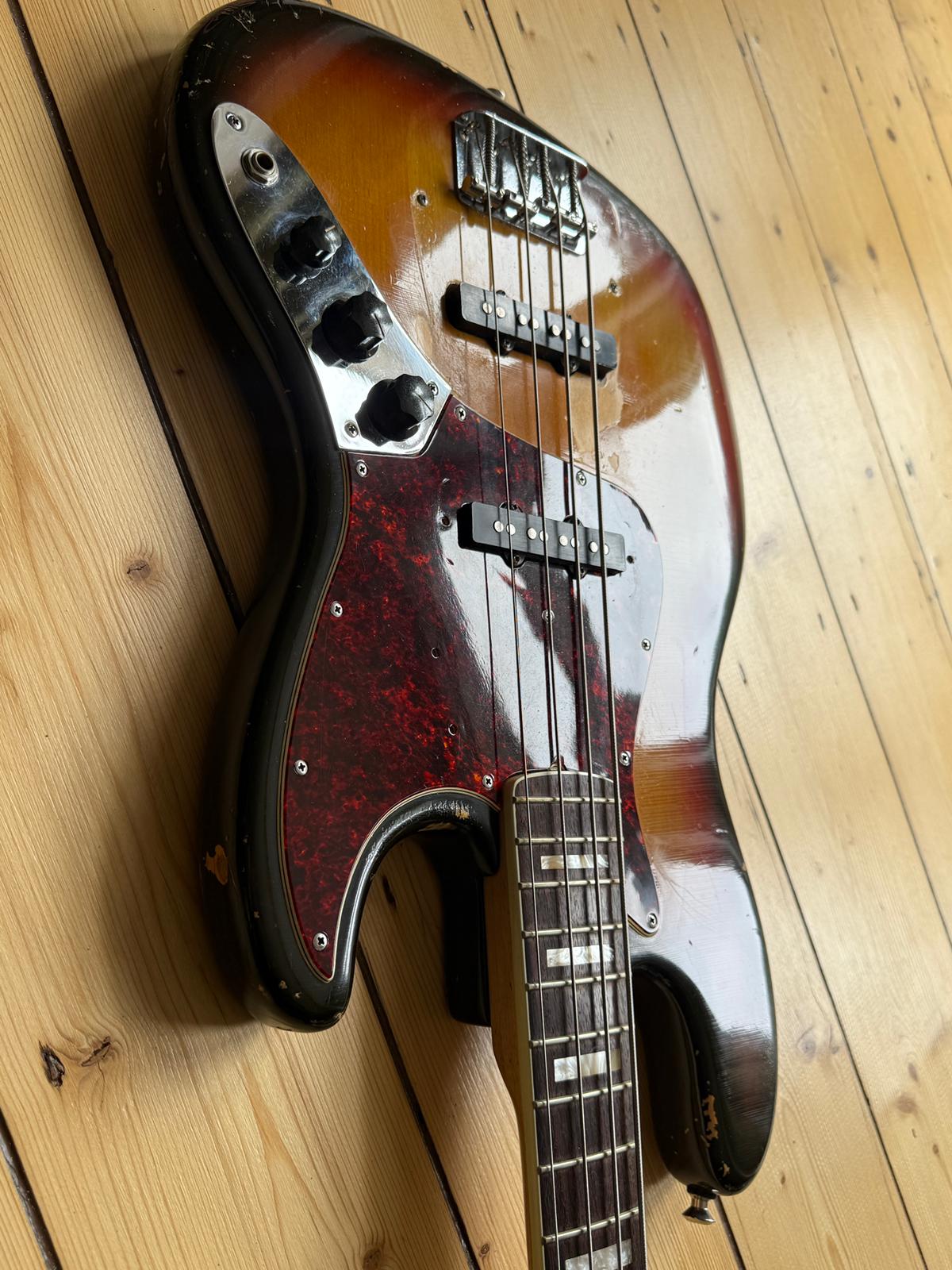 1971 Fender Jazz Bass Guitar Sunburst - Vintage Bass Room