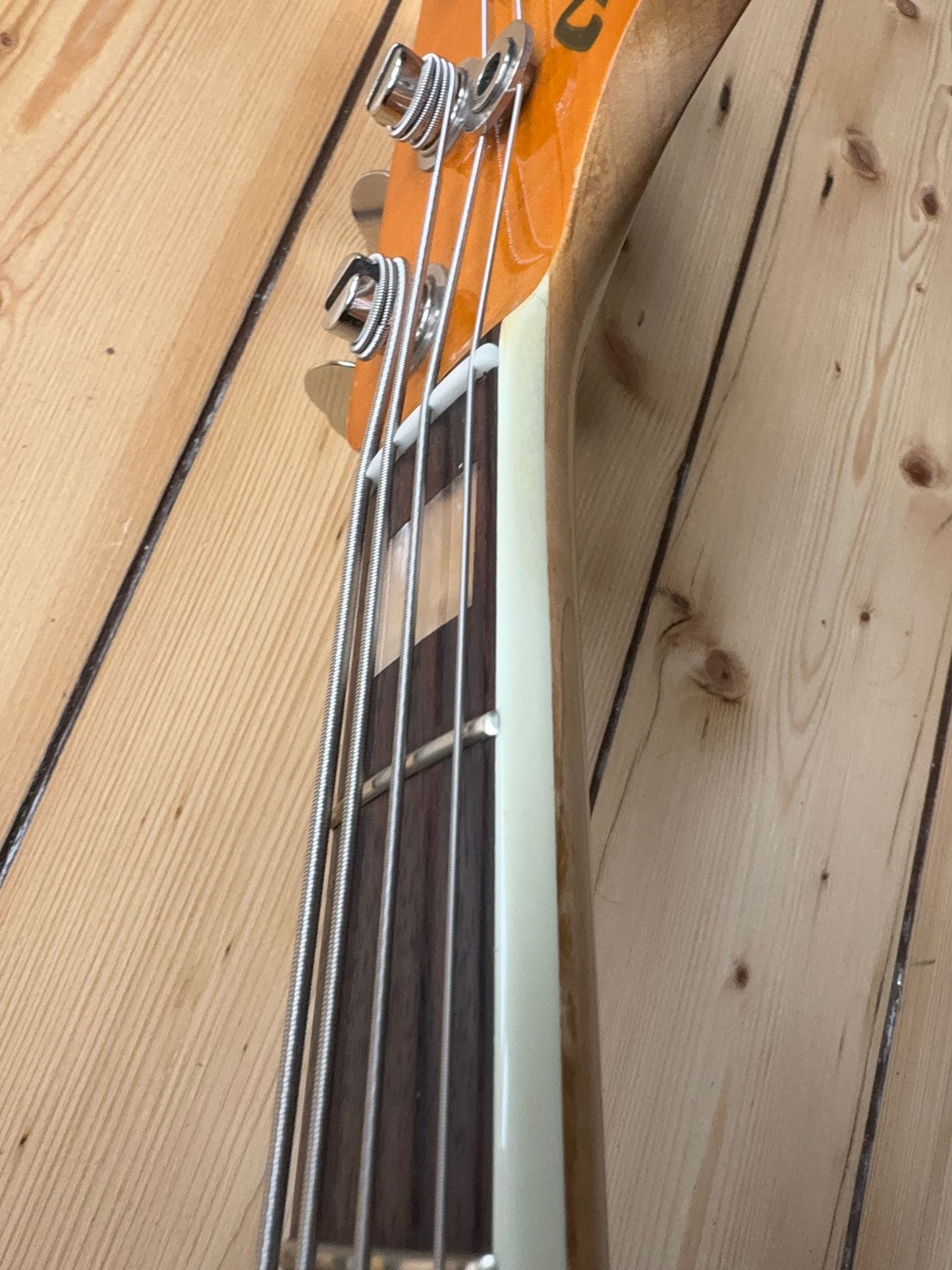 1971 Fender Jazz Bass Guitar Sunburst - Vintage Bass Room